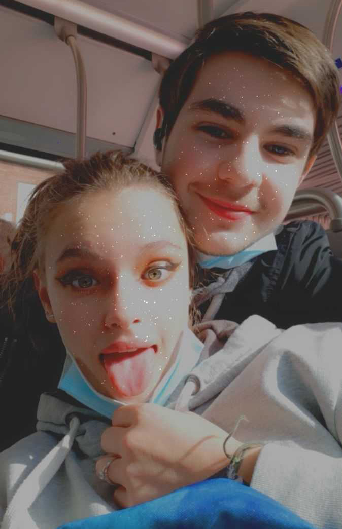 les mariés virtuels du jour