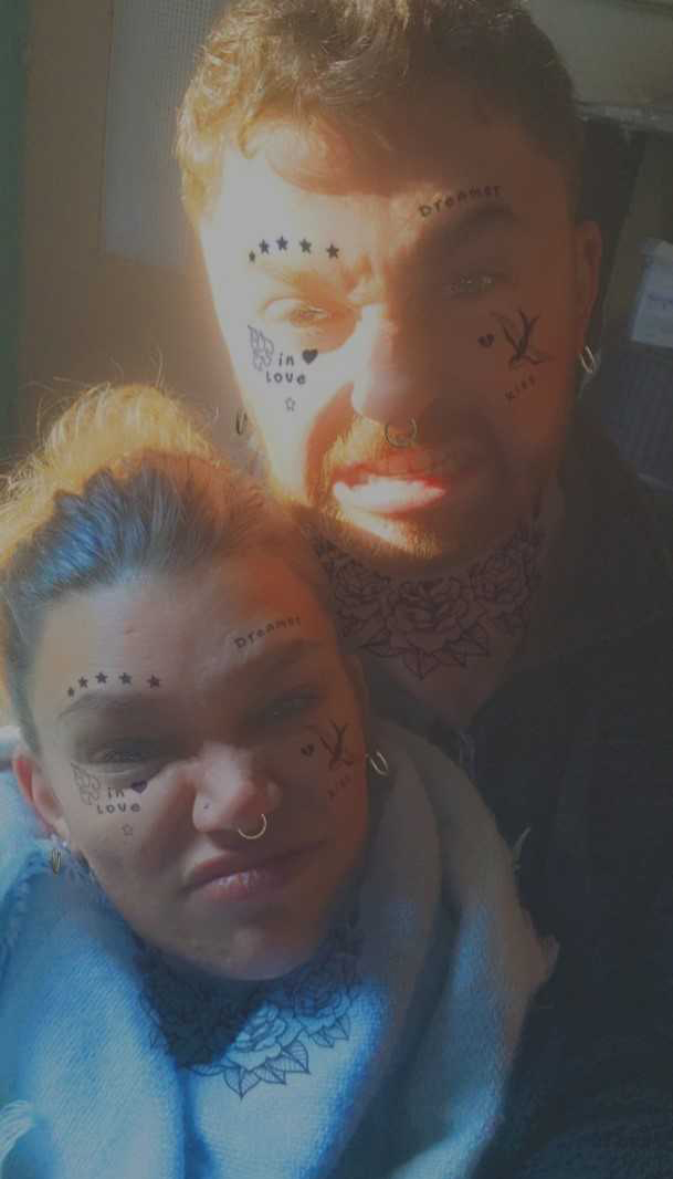 les mariés virtuels du jour